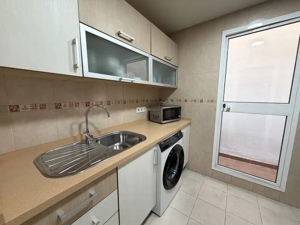 Cuina de Apartament en venda en Málaga amb Terrassa