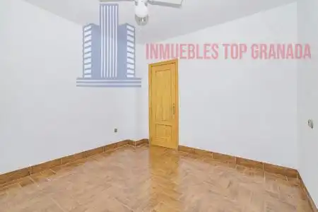 Casa o xalet en venda a LOGROÑO, La Zubia Ciudad