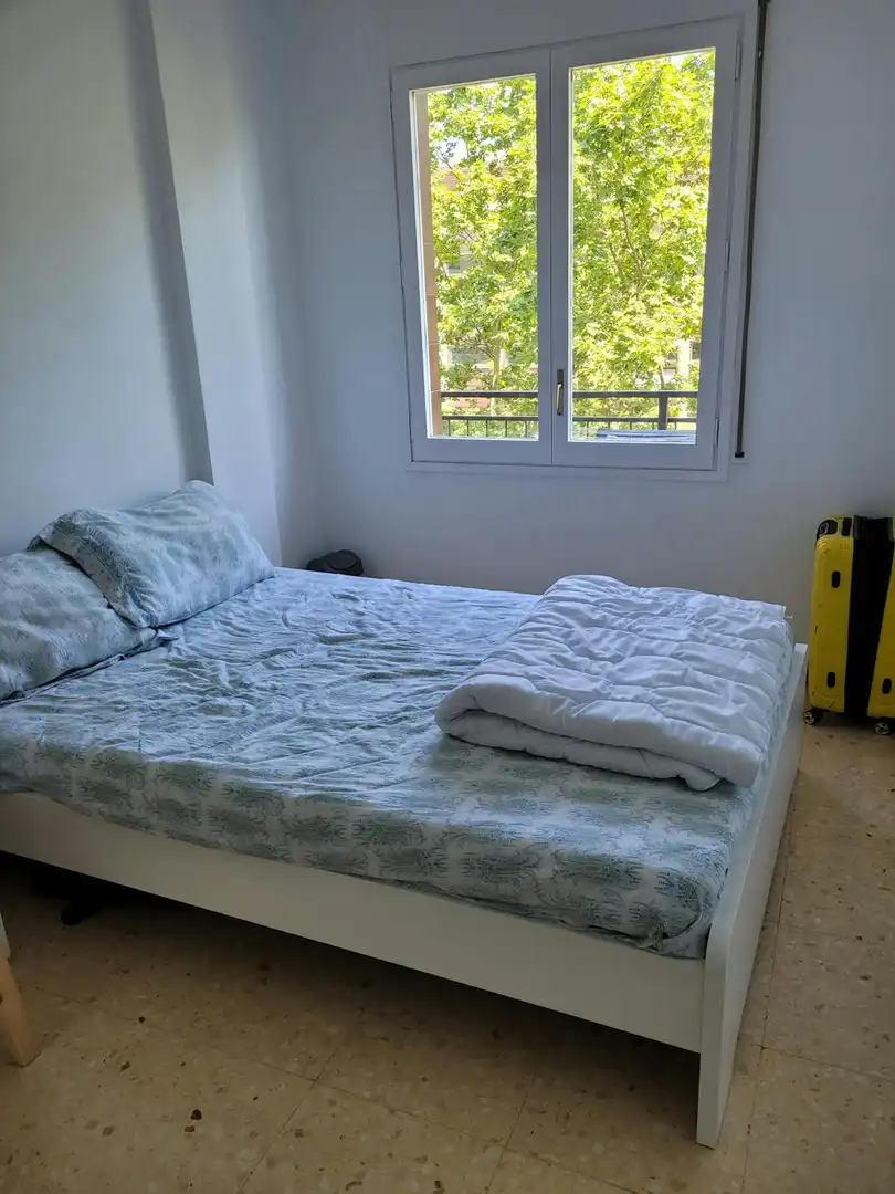 Habitación de Piso para compartir en Barcelona con Calefacción, Amueblado y Lavadora