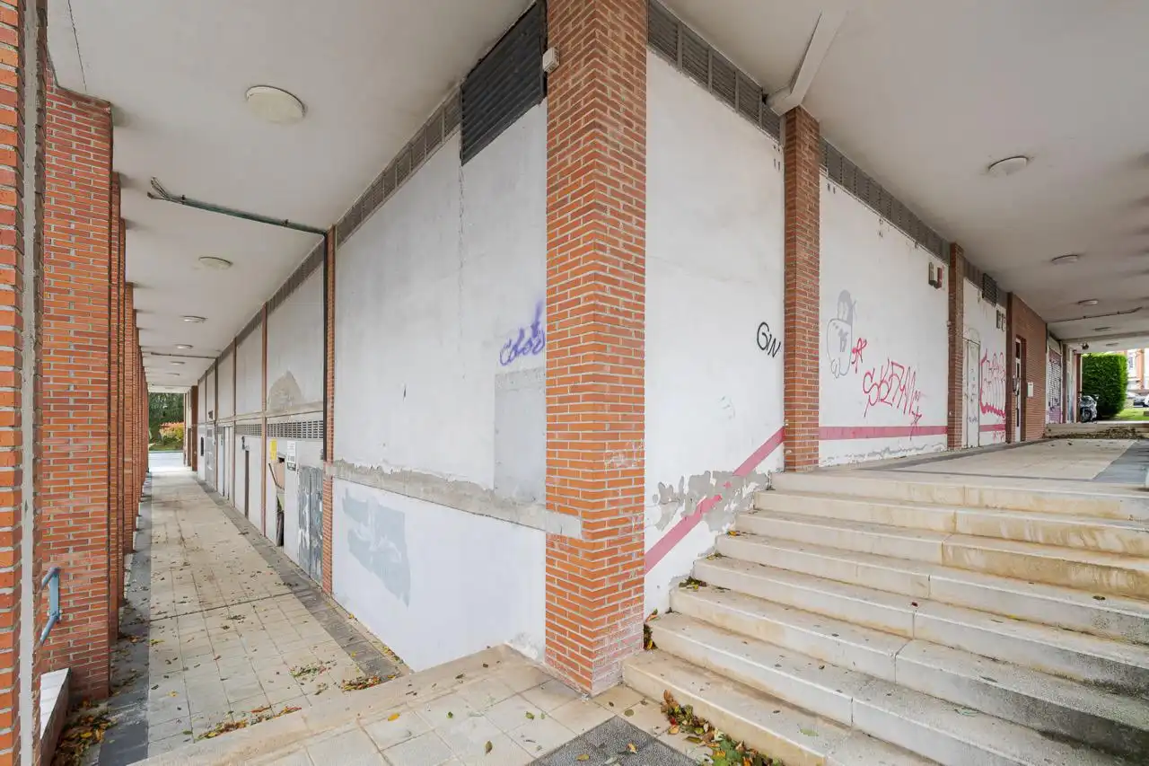 Business premises for sale in Errekalde Kalea, imagen 2