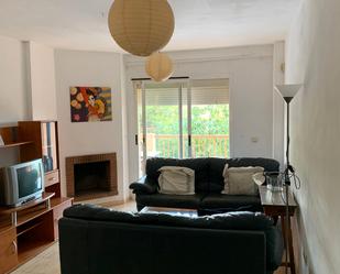 Sala d'estar de Apartament en venda en Marbella amb Moblat