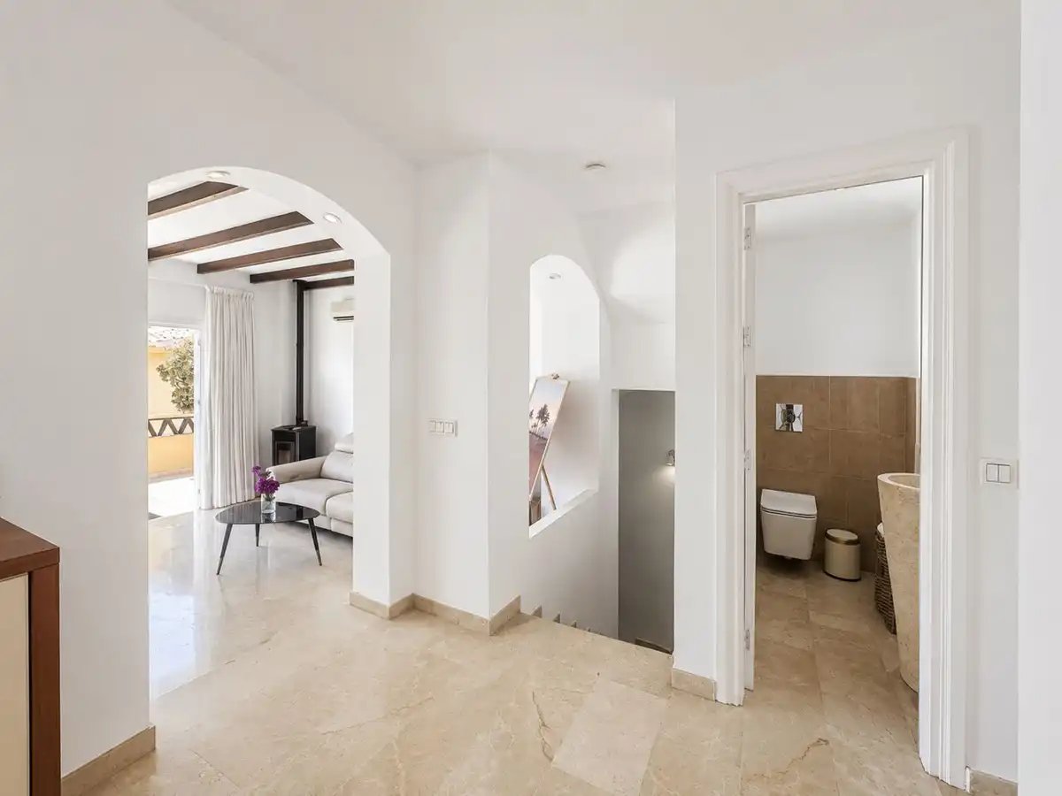 Adosado con jardín en venta en Calahonda, imagen 13