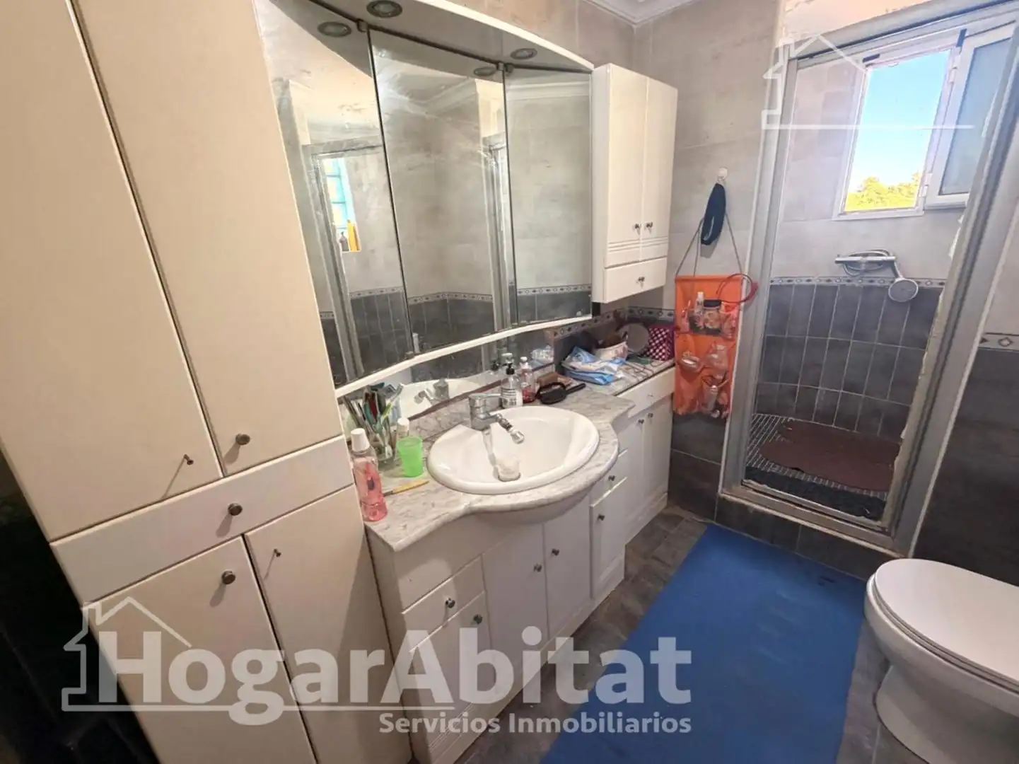 Habitación de Casa o chalet en venta en Chiva con Aire acondicionado, Calefacción y Jardín privado