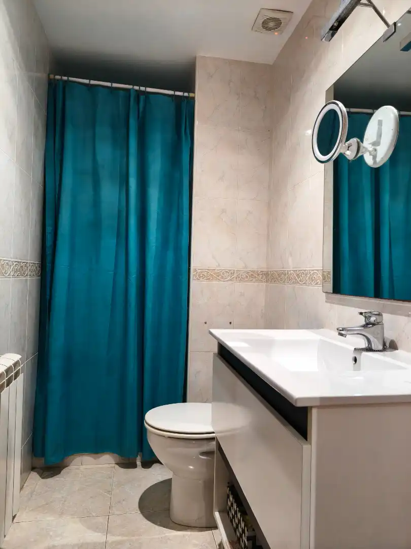 Baño de Piso en venta en Calella con Aire acondicionado, Calefacción y Horno