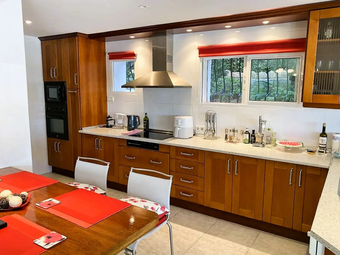Chalet con piscina en venta en Calle Hernán Cortés 3, imagen 10