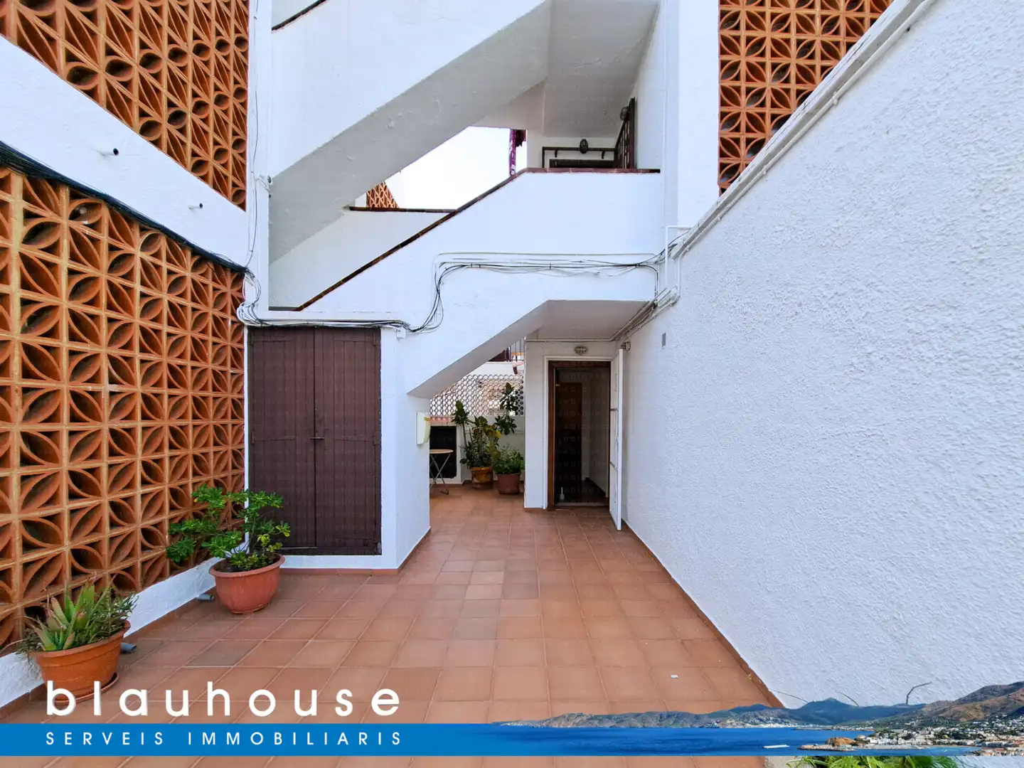 Vista exterior de Apartamento en venta en Llançà con Terraza