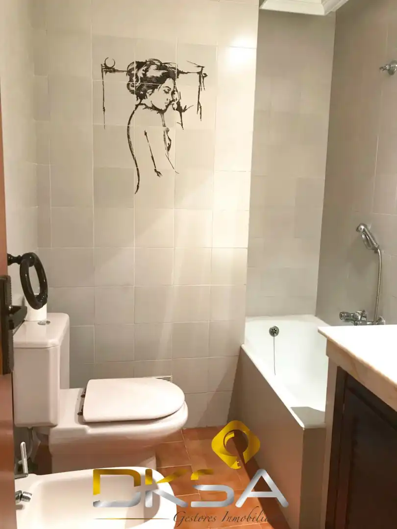 Bany de Casa adosada en venda en Benicasim / Benicàssim amb Calefacció, Jardí privat i Terrassa