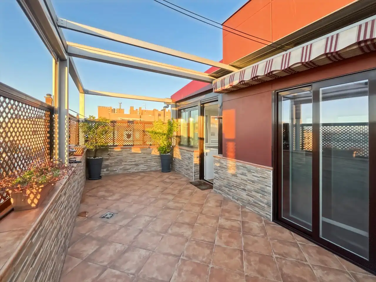 Terraza de Ático en venta en Madrid con Aire acondicionado, Calefacción y Terraza