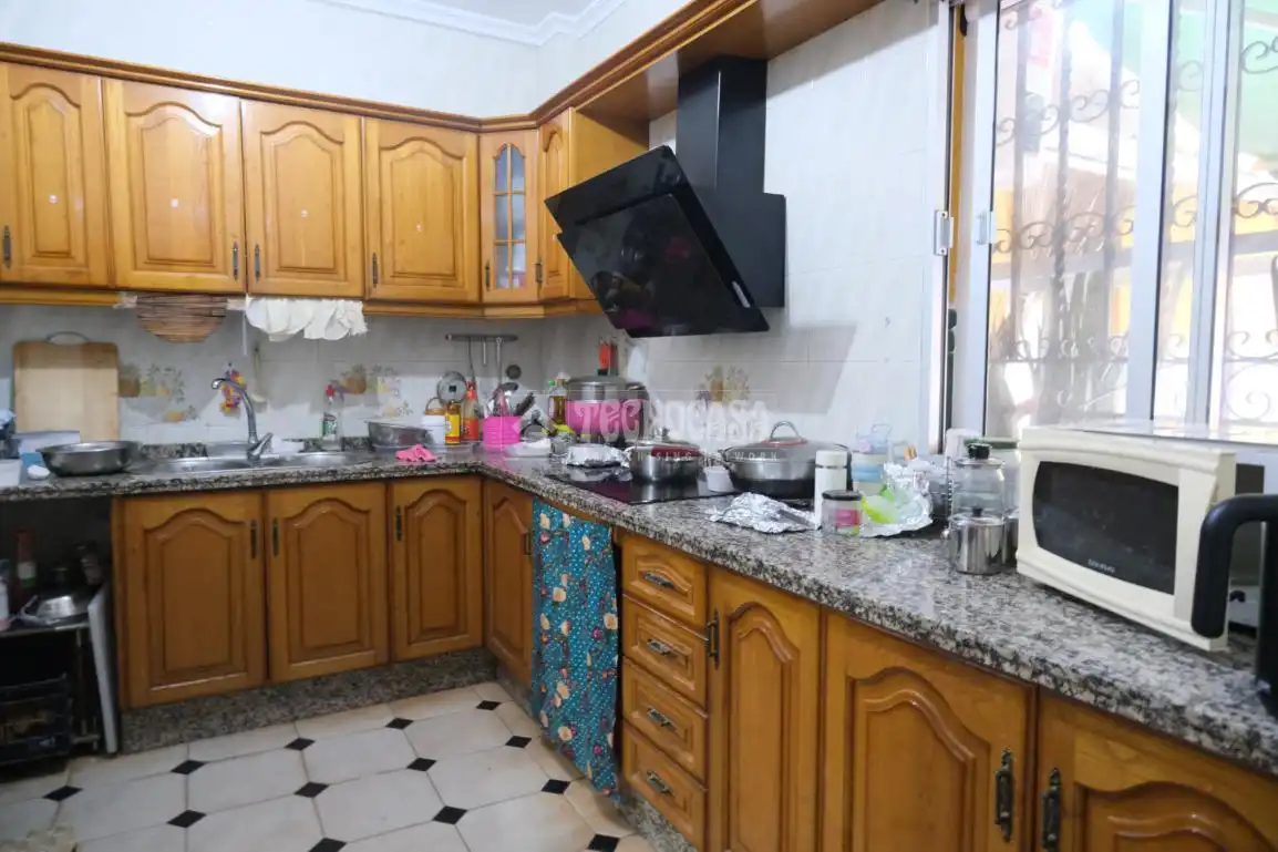 Kitchen of Detached homes for sale in Sevilla  with Air Conditioner and Balcony