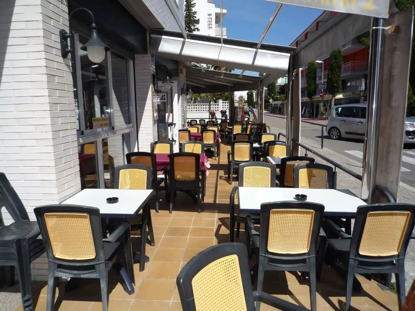 Geschaftsraum zum Verkauf in Tossa de Mar mit Klimaanlage, Terrasse und Möbliert