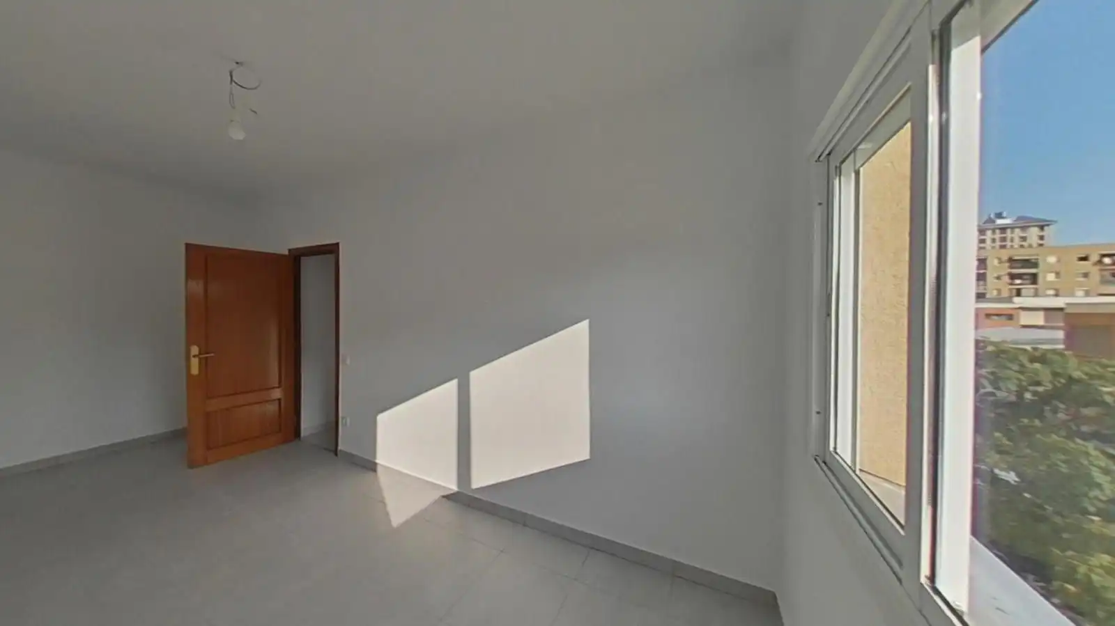 Wohnung zum Verkauf in Sabadell mit Terrasse und Balkon