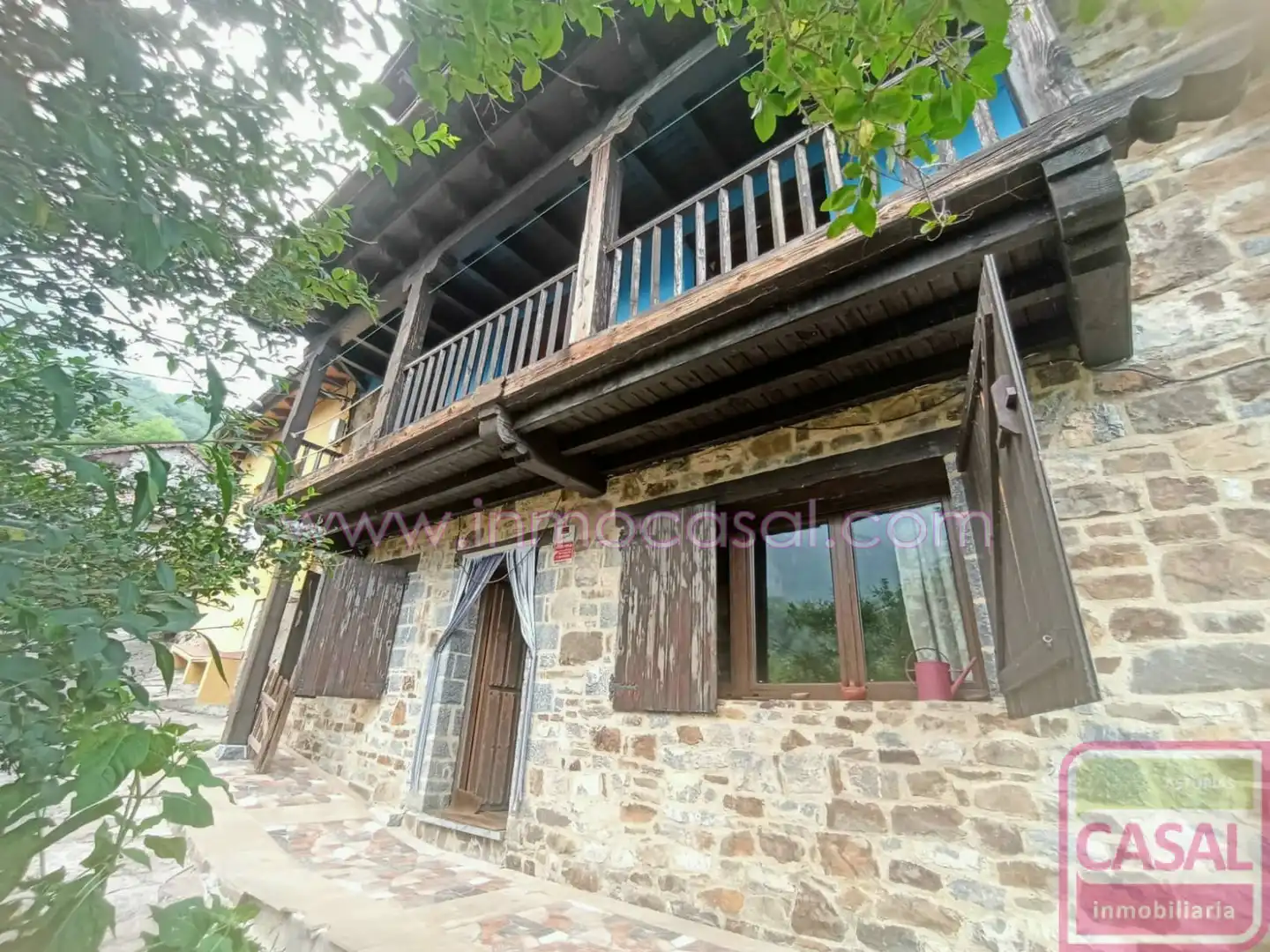 Vista exterior de Casa o chalet en venta en Riosa con Calefacción y Amueblado