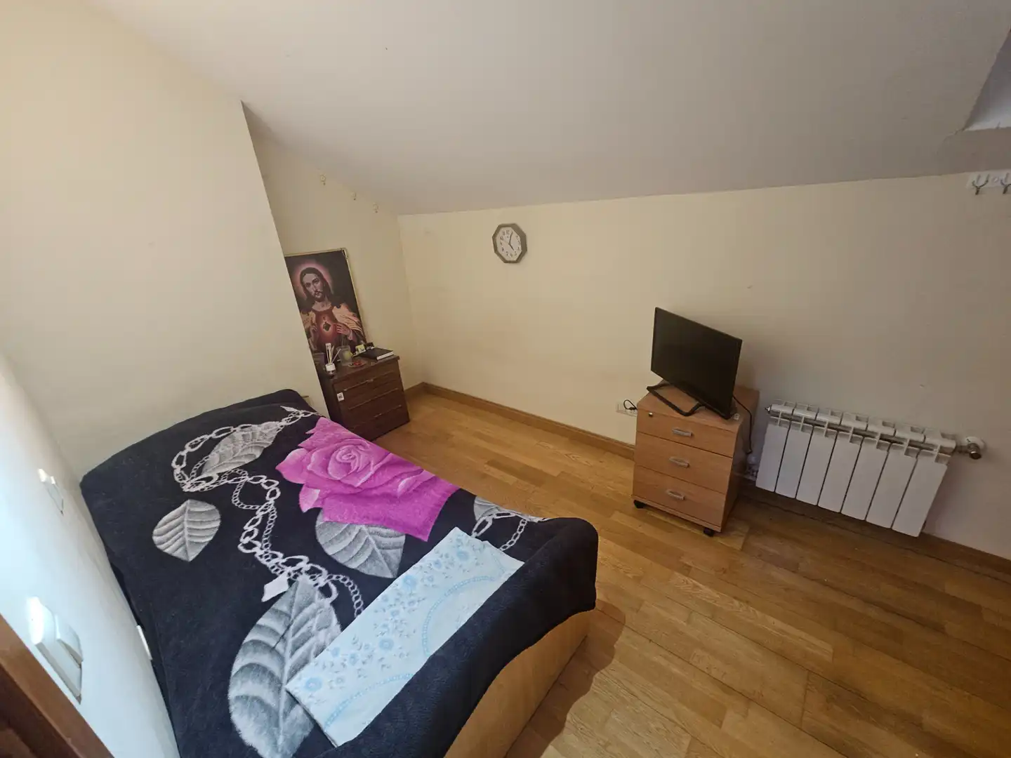 Habitación de Dúplex en venta en Toledo con Aire acondicionado, Calefacción y Parquet