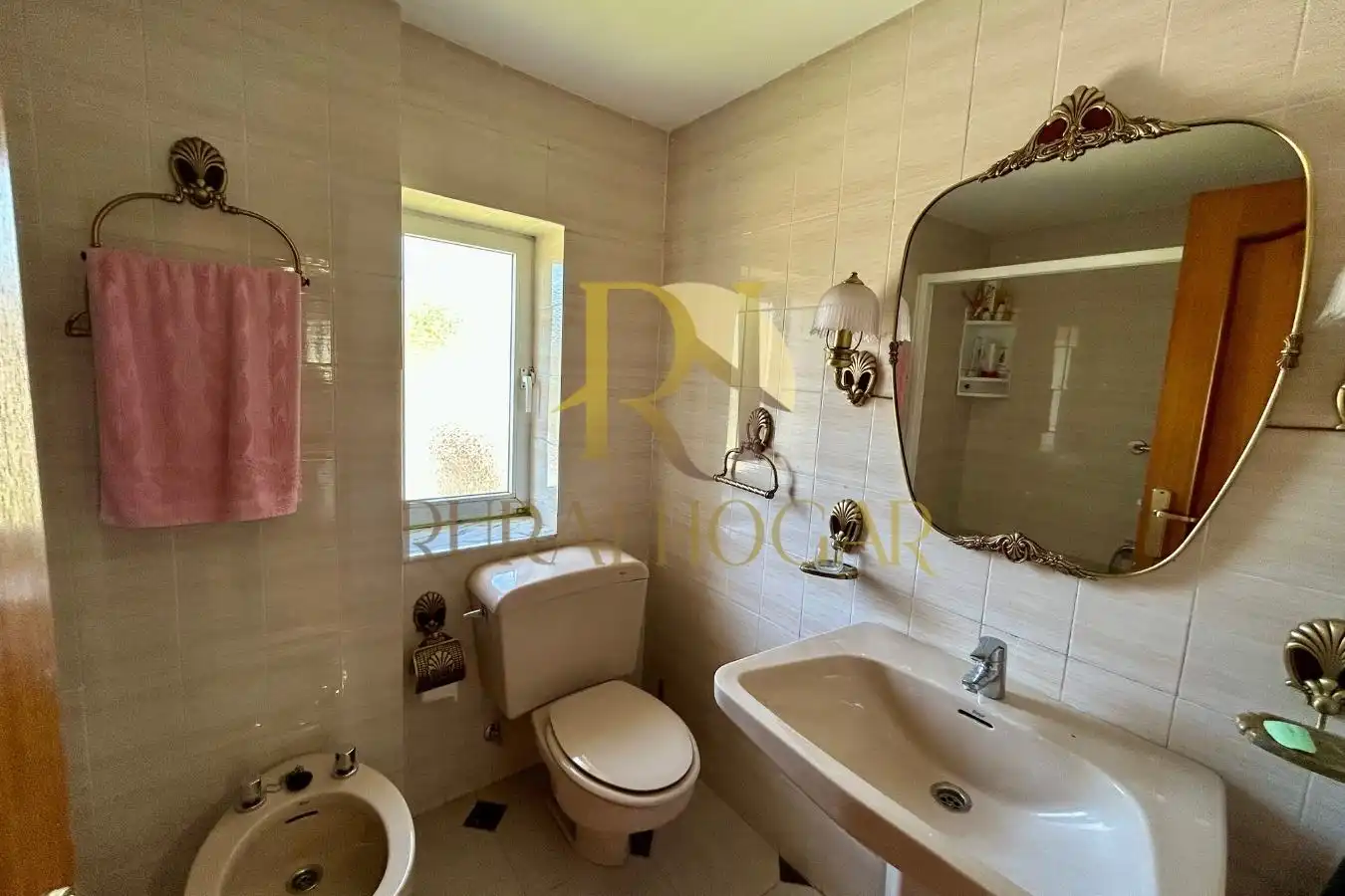 Baño de Casa o chalet en venta en Soto y Amío con Calefacción y Terraza