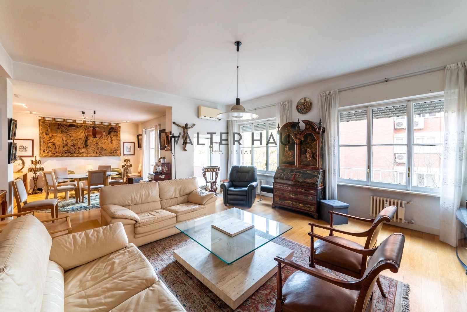 Sala d'estar de Pis en venda en  Madrid Capital amb Aire condicionat, Calefacció i Terrassa