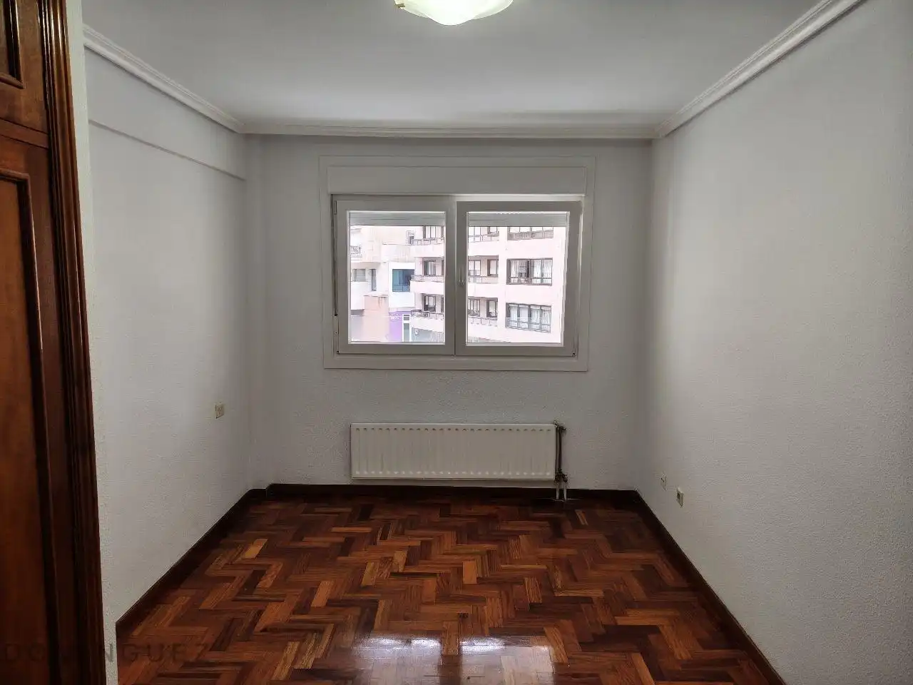 Piso de alquiler en Vigo  con Calefacción, Terraza y Trastero