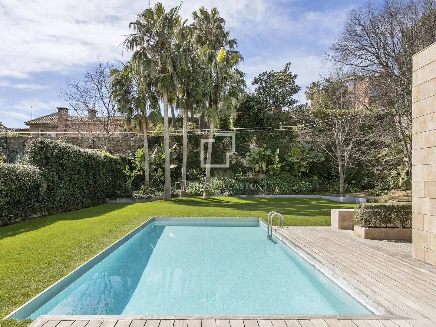 Jardí de Casa o xalet en venda en Barcelona amb Aire condicionat, Calefacció i Jardí privat
