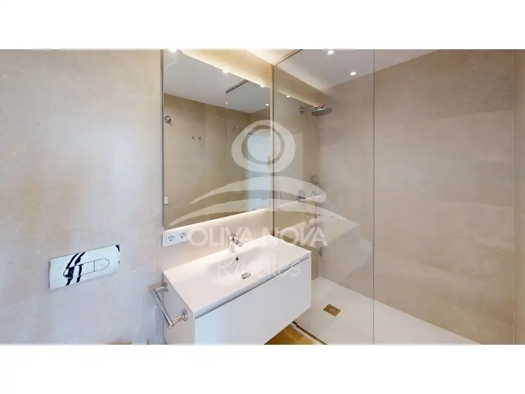 Apartament amb piscina en venda a Avenida Matisse, imagen 35