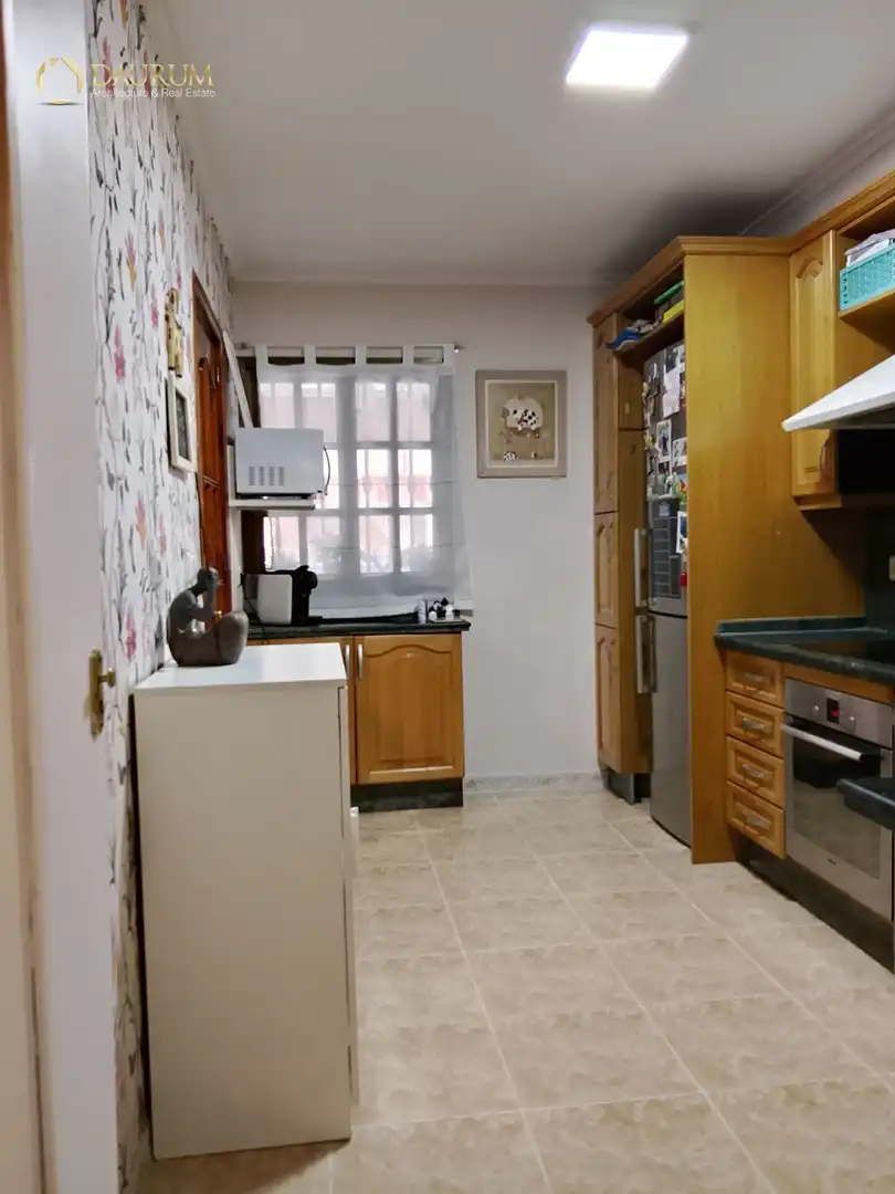 Kitchen of Detached homes for sale in Sevilla  with Air Conditioner, Heating and Terrace