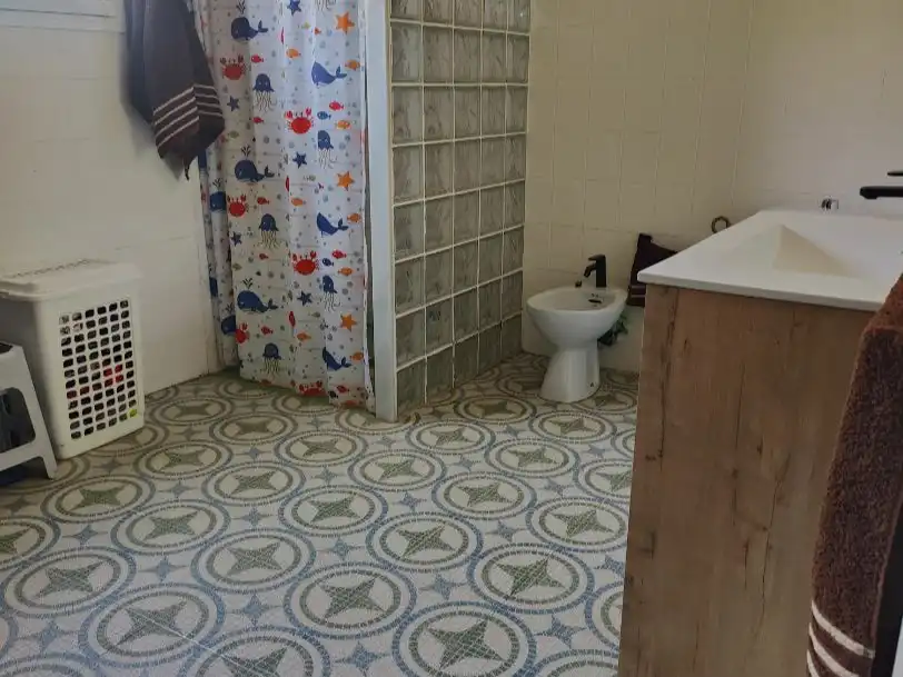 Bany de Finca rústica en venda en Beas amb Aire condicionat i Terrassa