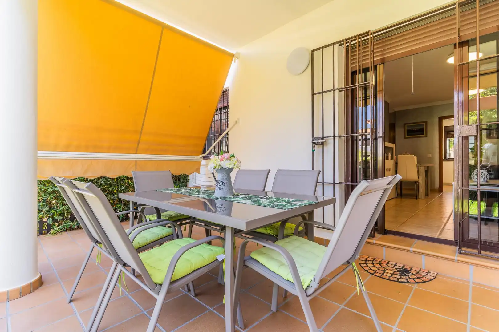 Apartment with pool for sale in La Barrosa, imagen 3