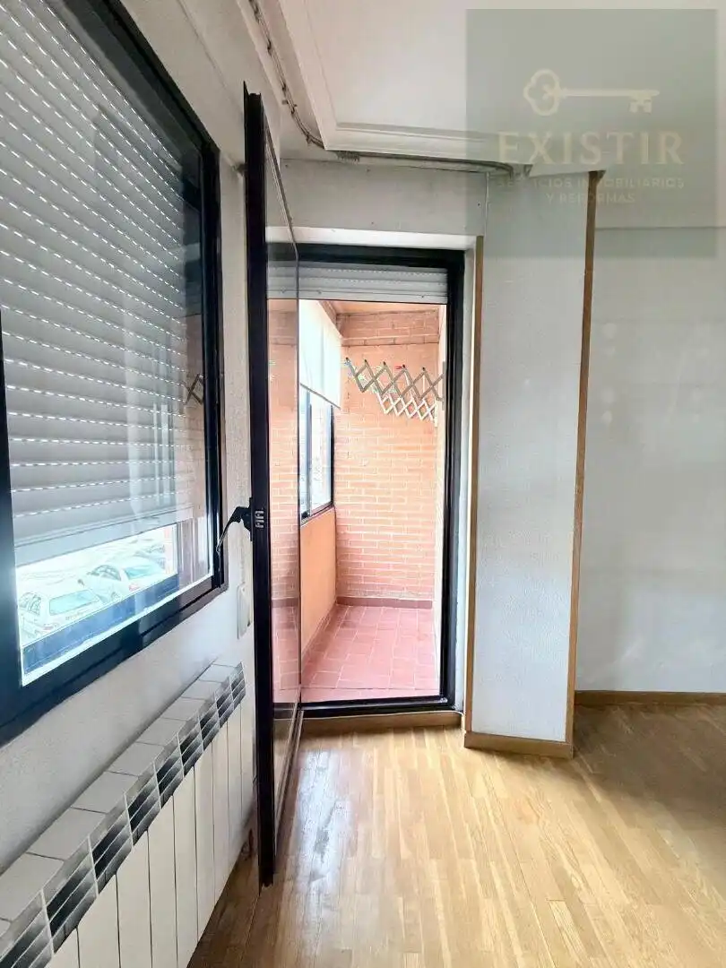 Piso en venta en Ave María