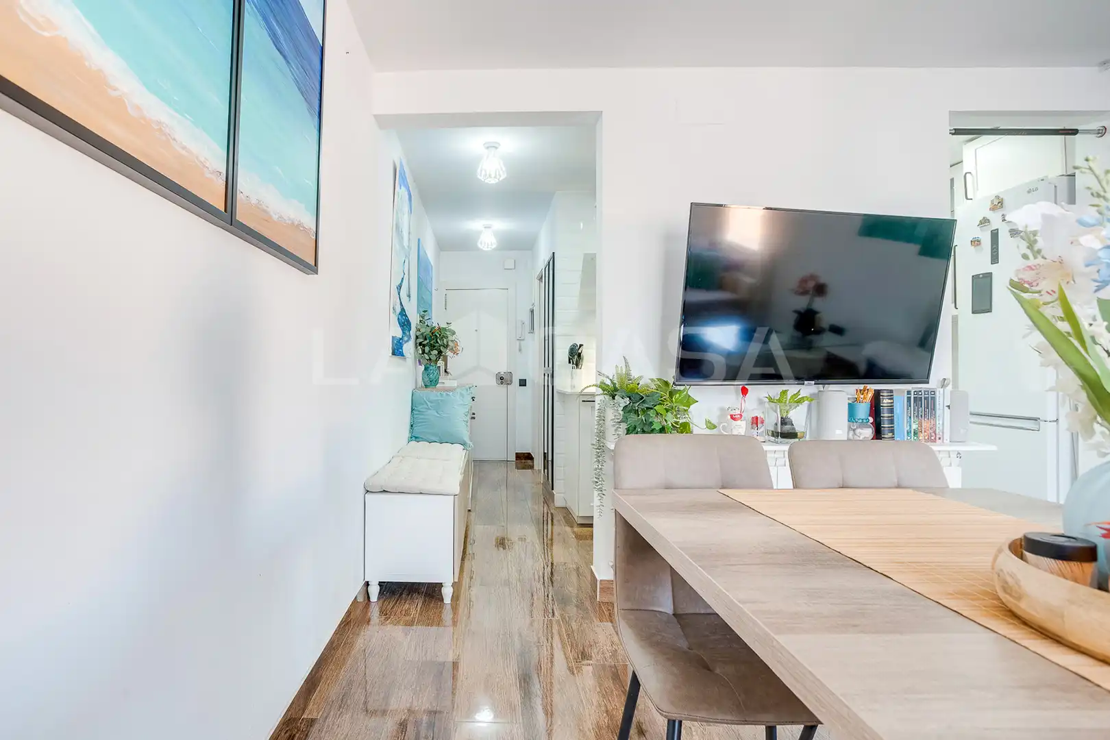 Sala de estar de Piso en venta en L'Hospitalet de Llobregat con Balcón