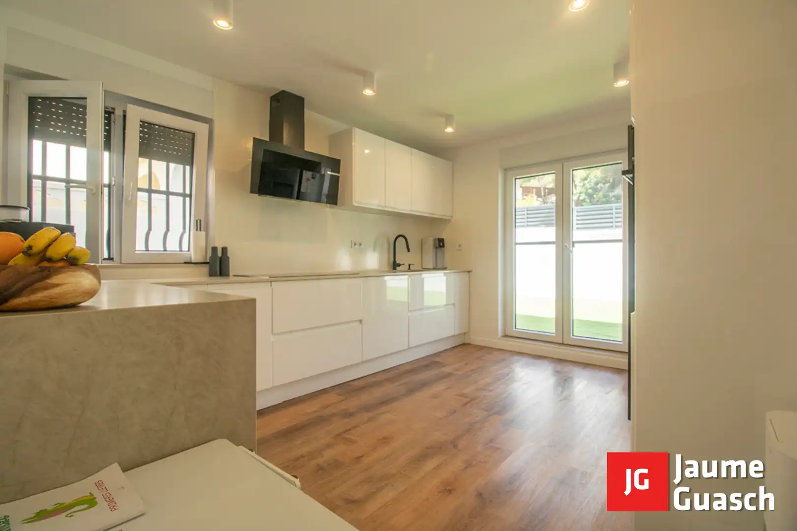 Kitchen of Detached homes for sale in La Pobla de Montornès    with Heating, Private garden and Parquet flooring