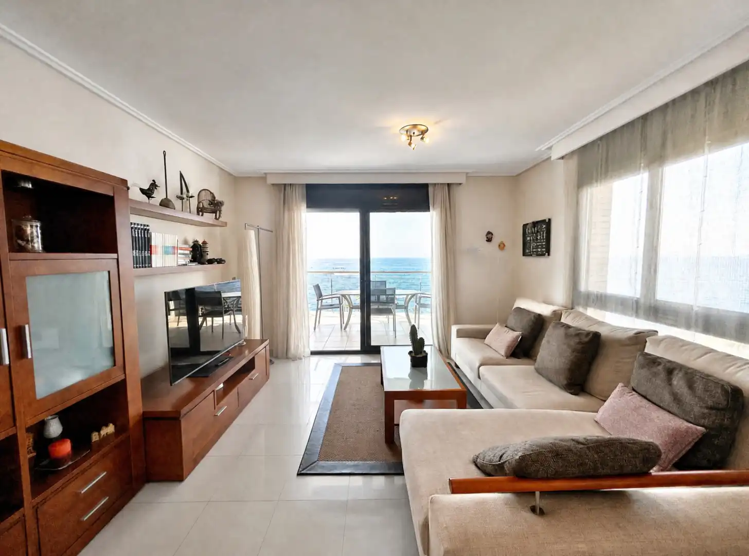 Living room of Flat for sale in Roses  with Air Conditioner, Heating and Terrace