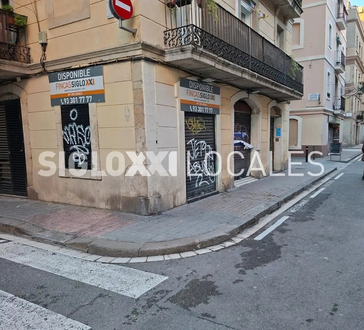 Vista exterior de Local de alquiler en  Barcelona Capital