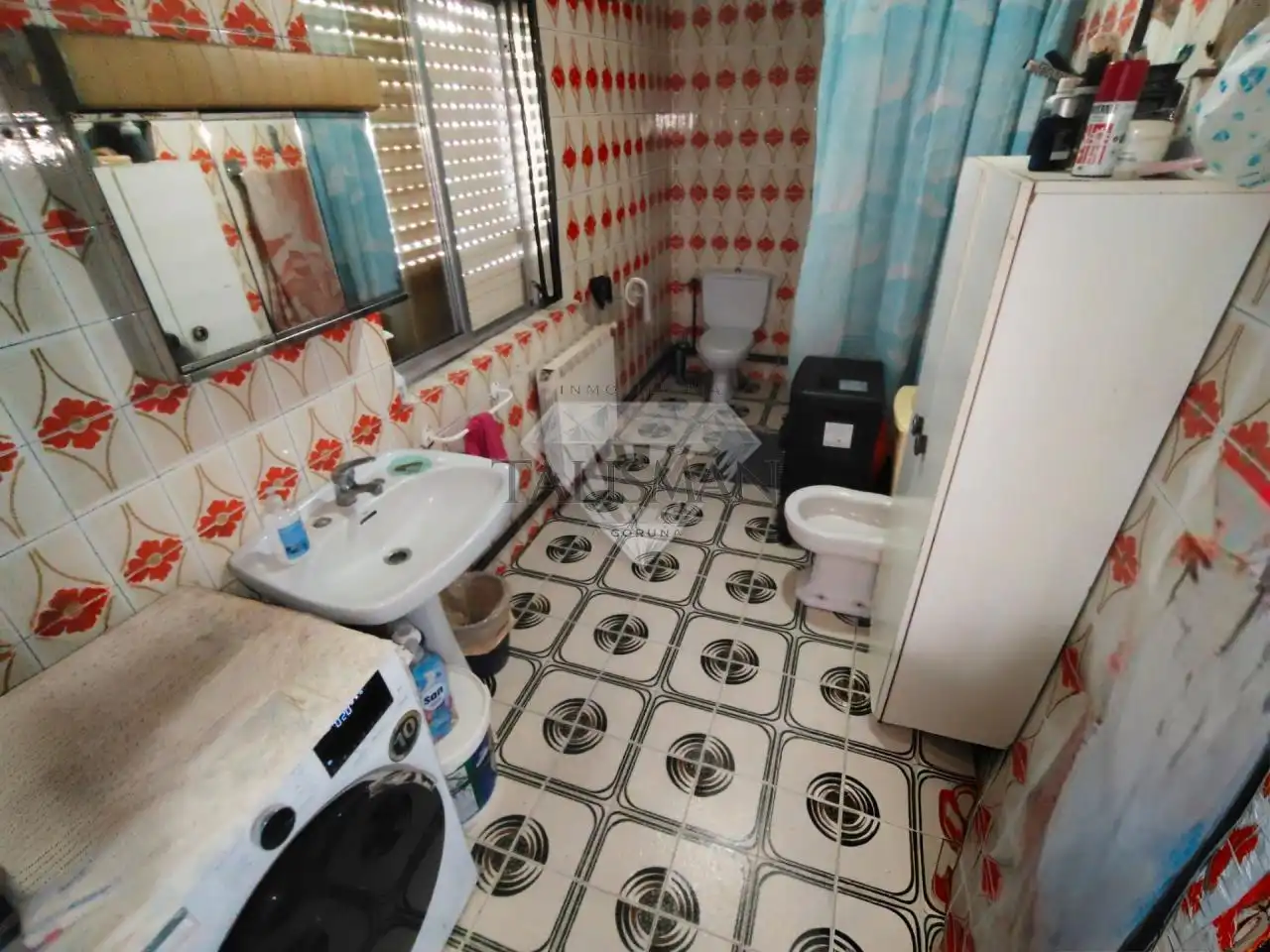 Baño de Casa adosada en venta en Noia con Calefacción, Jardín privado y Terraza