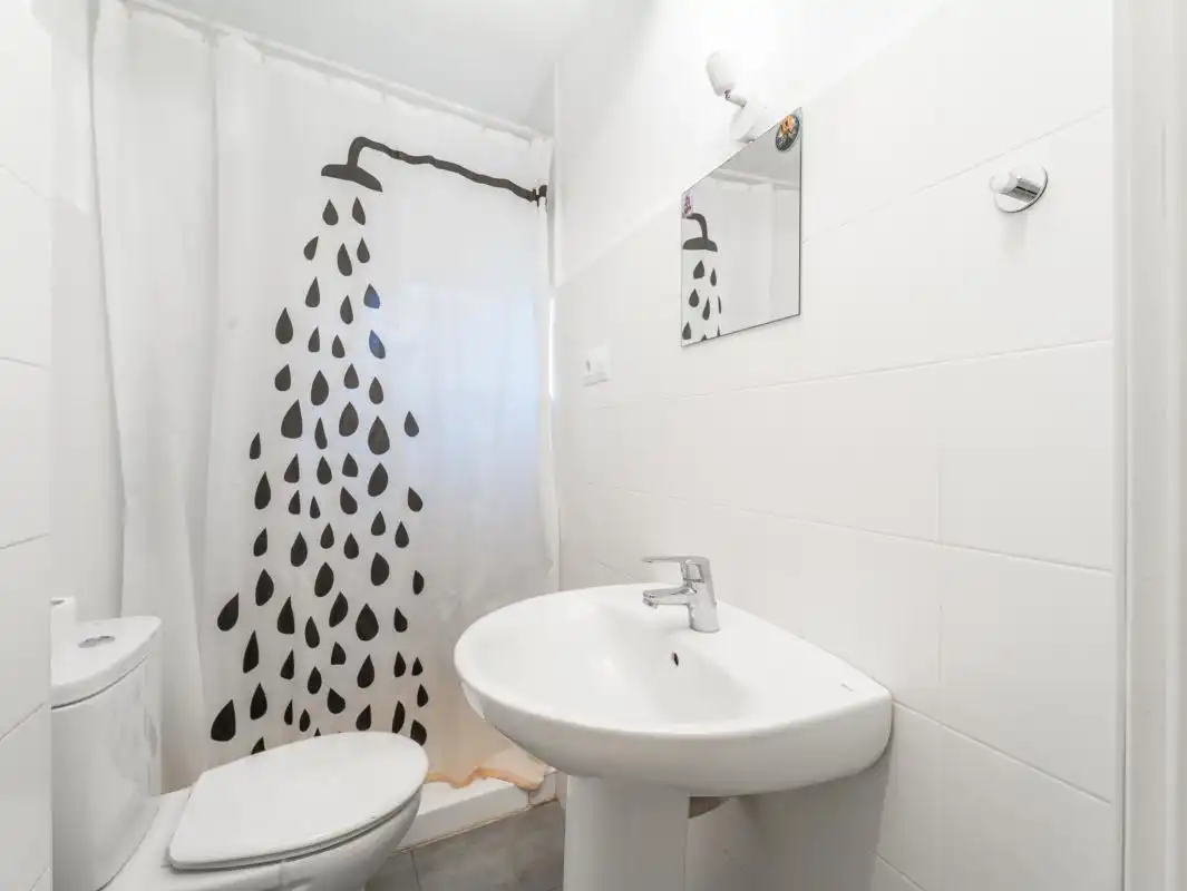Bathroom of Flat for sale in Fuengirola  with Heating