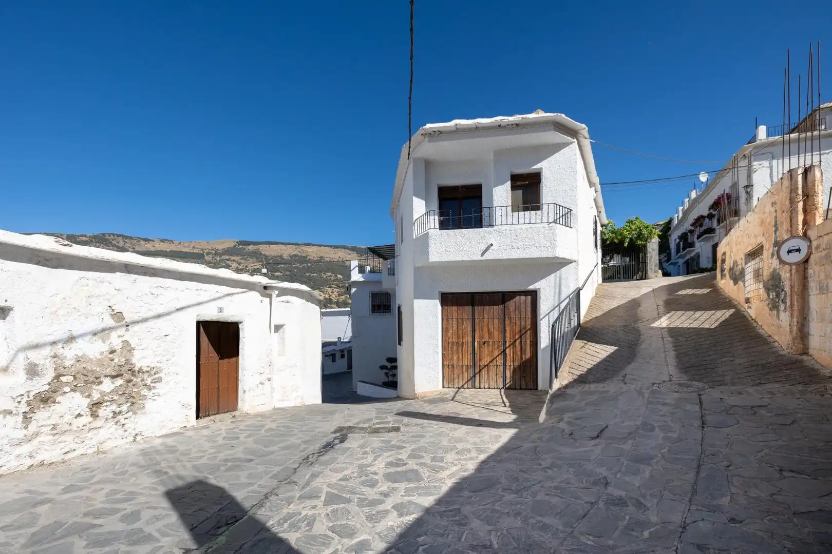 Exterior view of Detached homes for sale in Bubión