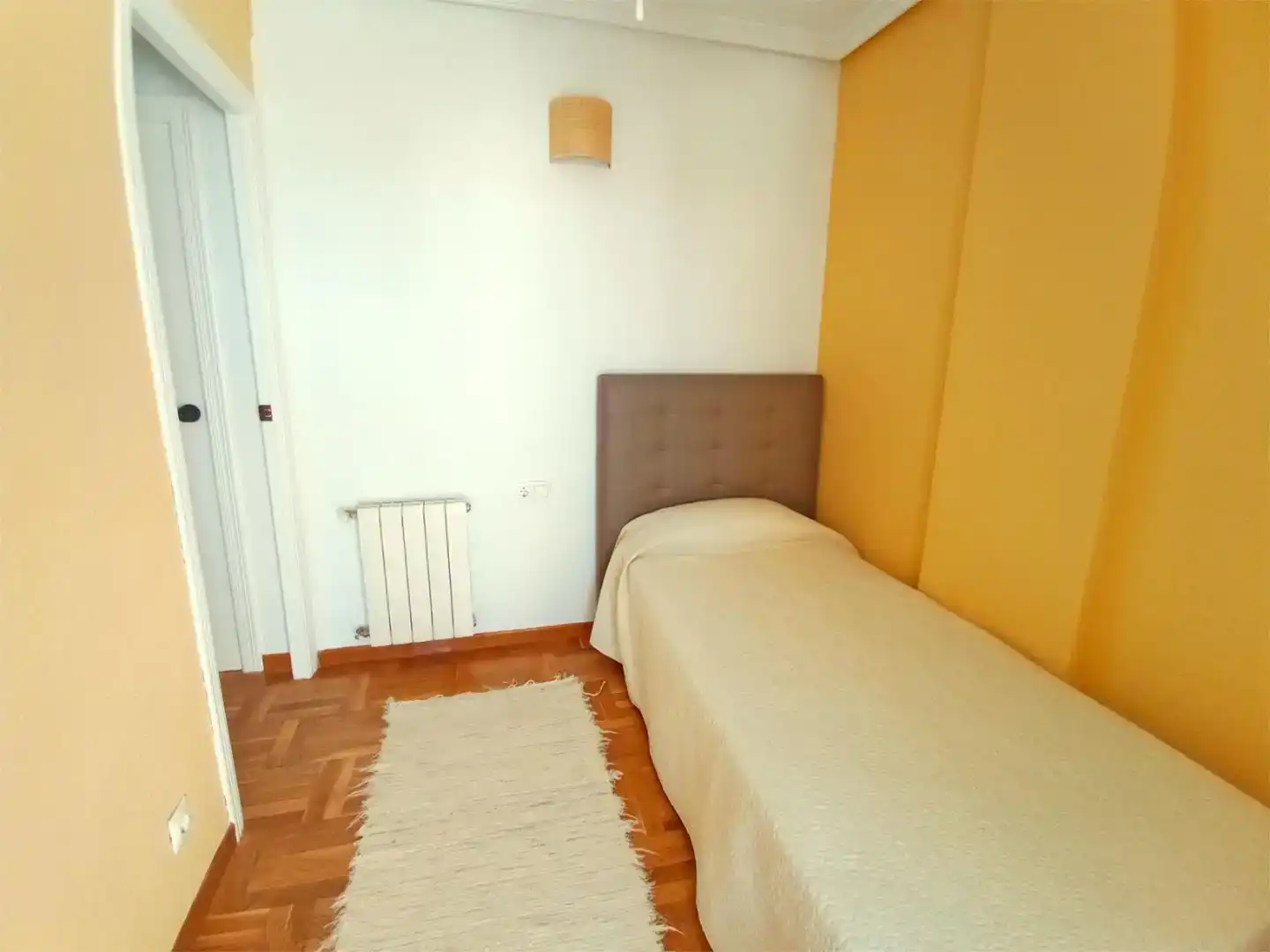 Bedroom of Flat for rent in Playa de San Juan - El Cabo de las Huertas