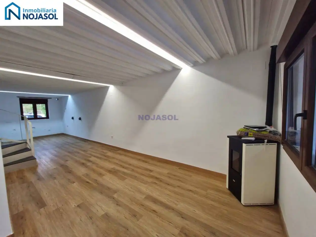 Casa adosada en venda en Ramales de la Victoria amb Calefacció i Terrassa
