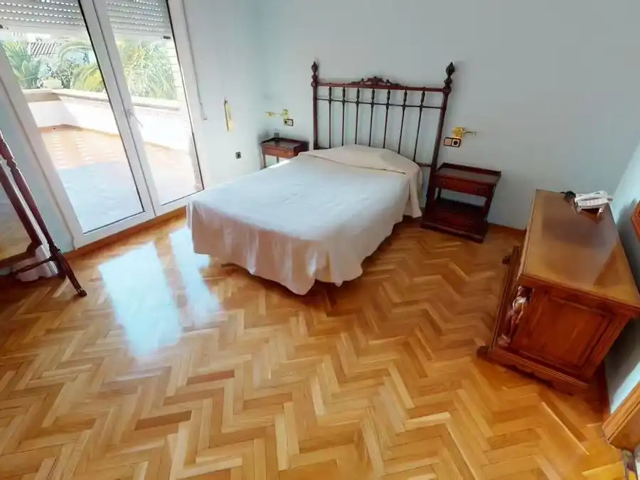 Detached house with pool to rent in Carrer de Viladomat 21, imagen 11