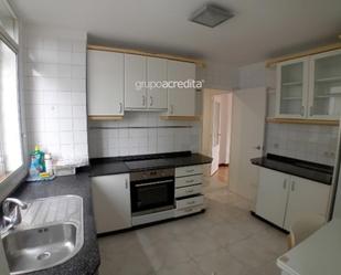 Kitchen of Flat to rent in Santiago de Compostela 