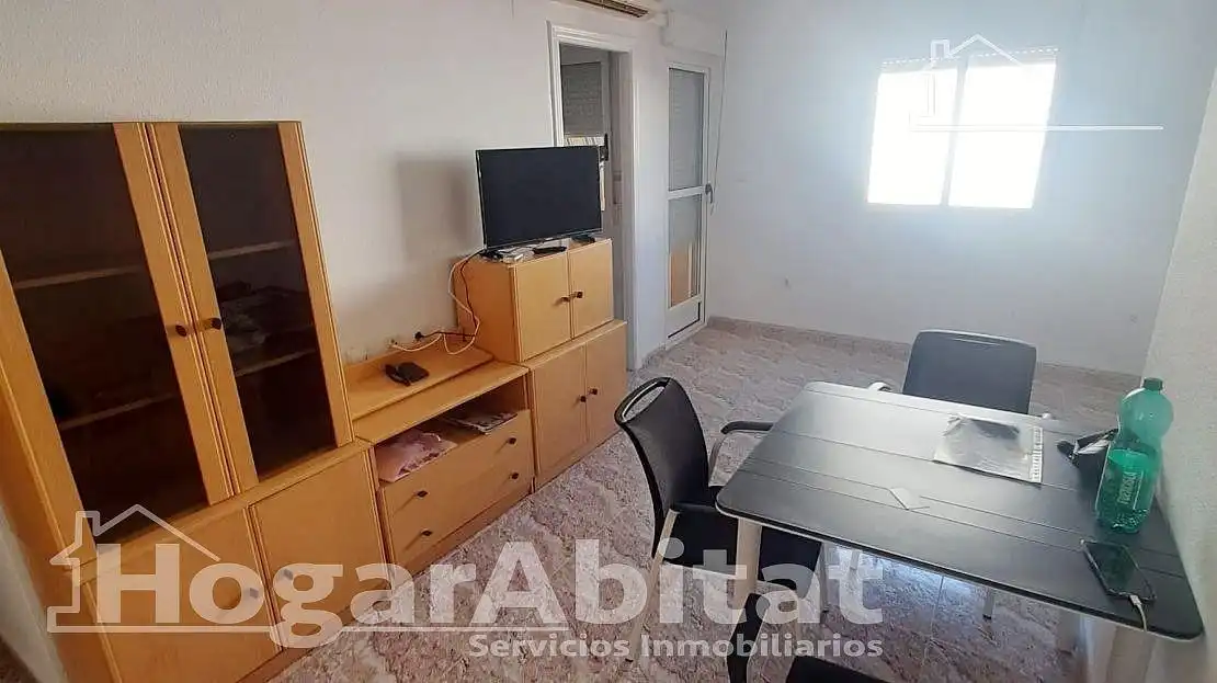 Habitación de Piso en venta en Torrevieja con Aire acondicionado, Terraza y Amueblado