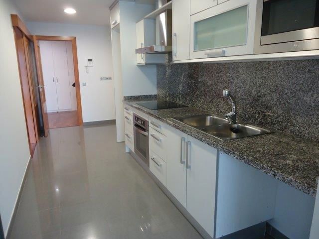 Cuina de Pis de lloguer en  Lleida Capital amb Aire condicionat, Calefacció i Parquet