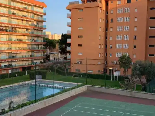 Piscina de Pis en venda en Santa Susanna amb Aire condicionat, Piscina i Balcó