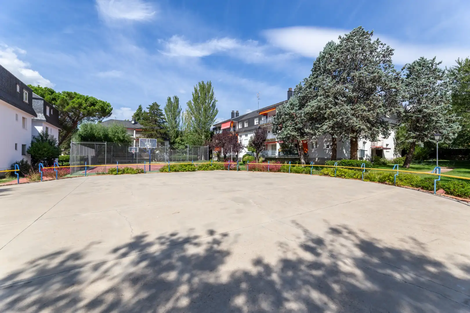 Vista exterior de Pis en venda en Alpedrete amb Aire condicionat, Calefacció i Terrassa