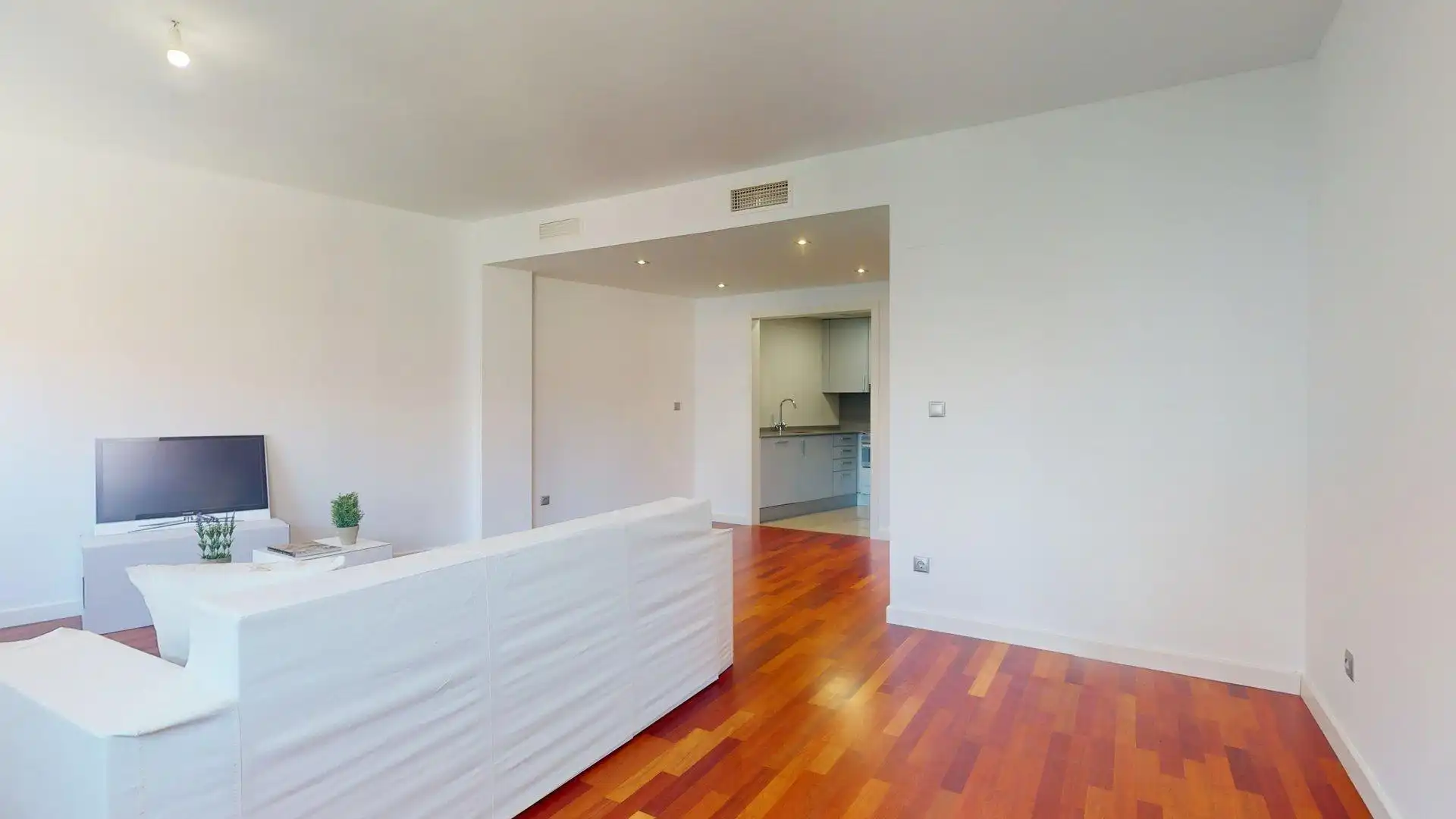 Dúplex de alquiler en Zaragoza con Aire acondicionado, Calefacción y Balcón