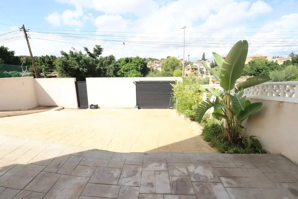 Apartament amb jardí de lloguer a Avenida TORREVIEJA BAL, imagen 3
