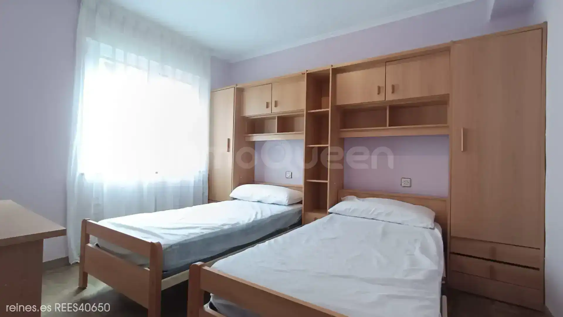 Schlafzimmer von Wohnung zur Miete in Oviedo  mit Möbliert