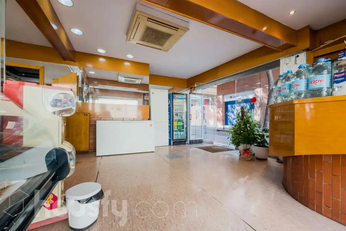 Business premises for sale in Calle Andalucia ., imagen 3