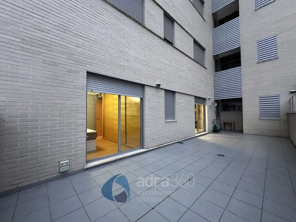 Flat for rent in Alfonso VI, San Adrián