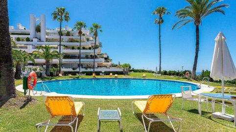 Apartamento Planta Media en venta en La Milla de Oro.