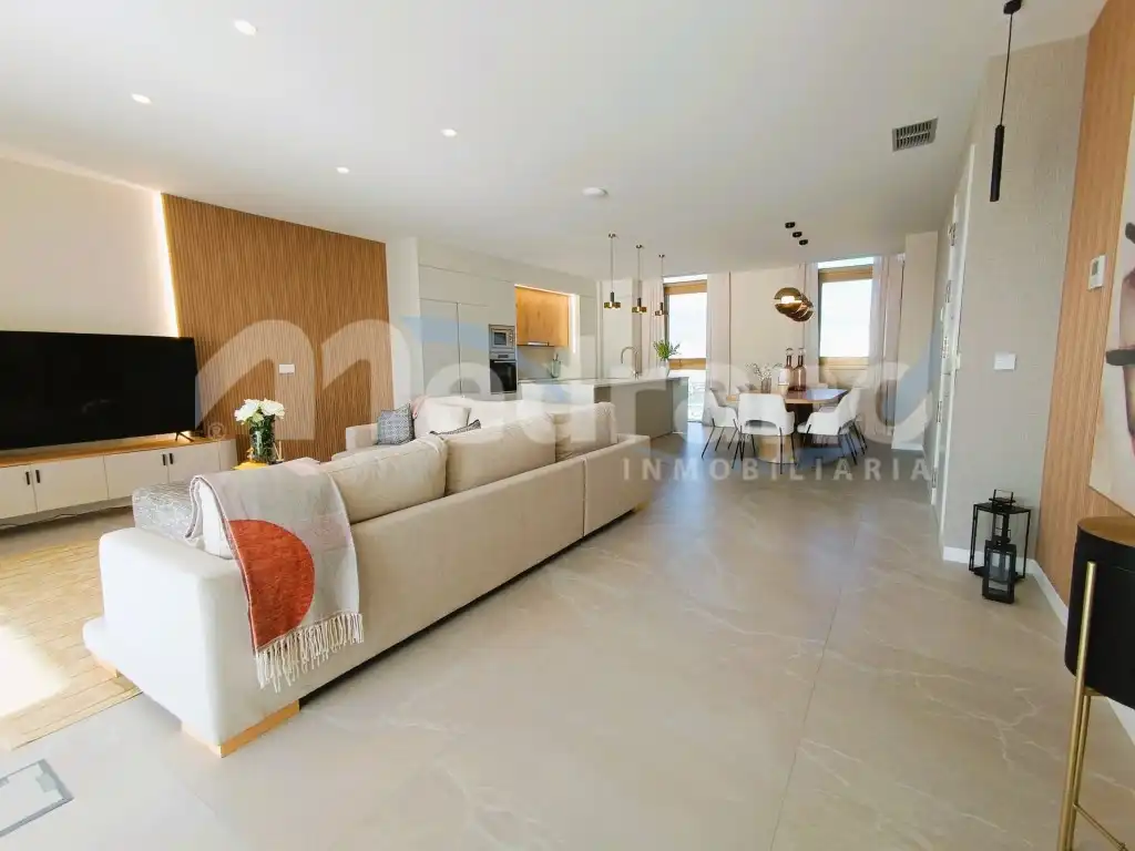 Piso con piscina en venta en Avenida Puerto Rico, imagen 3