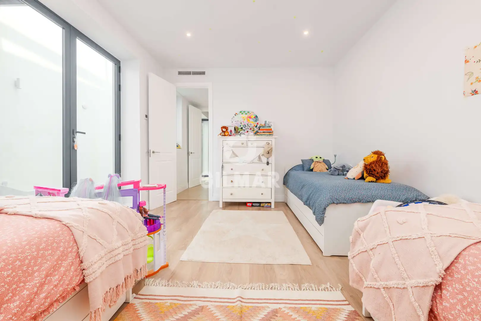 Bedroom of Houses for sale in San Fernando  with Heating