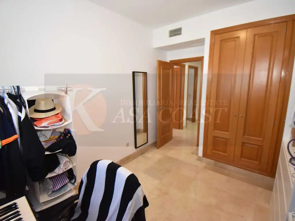 Bedroom of Flat for sale in Mijas  with Air Conditioner, Private garden and Terrace